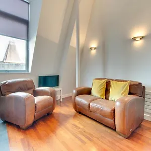  Apartment Crown 5a By Week2week United Kingdom